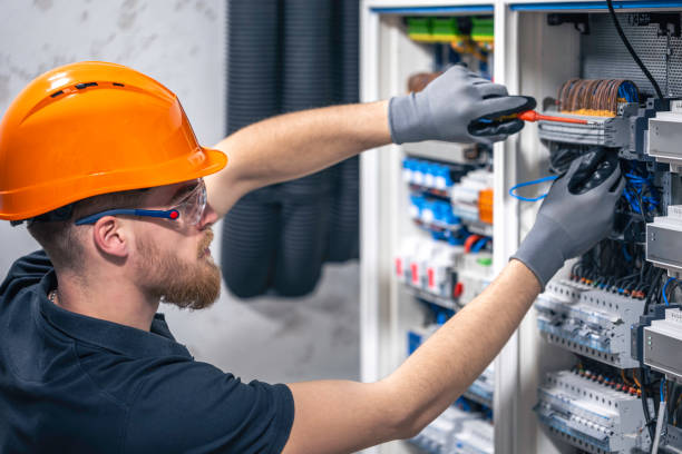 Best Affordable Emergency Electrician  in Belmont, WI